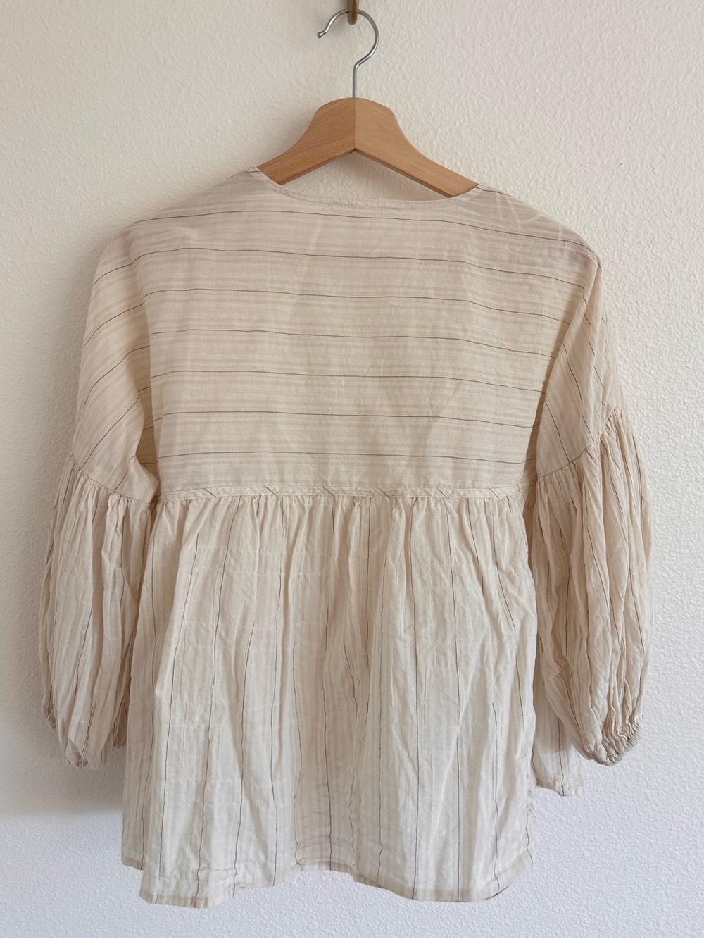 Boho Light Cream V-Neck Peasant Blouse
100% cotton - Picture 3 of 4